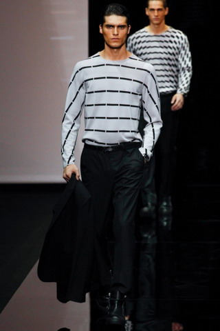Emporio Armani / - 2015